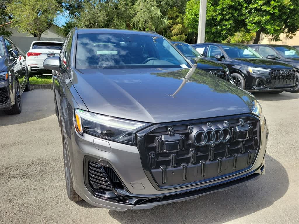 Thumbnail: 2026 Audi Q7 - 6