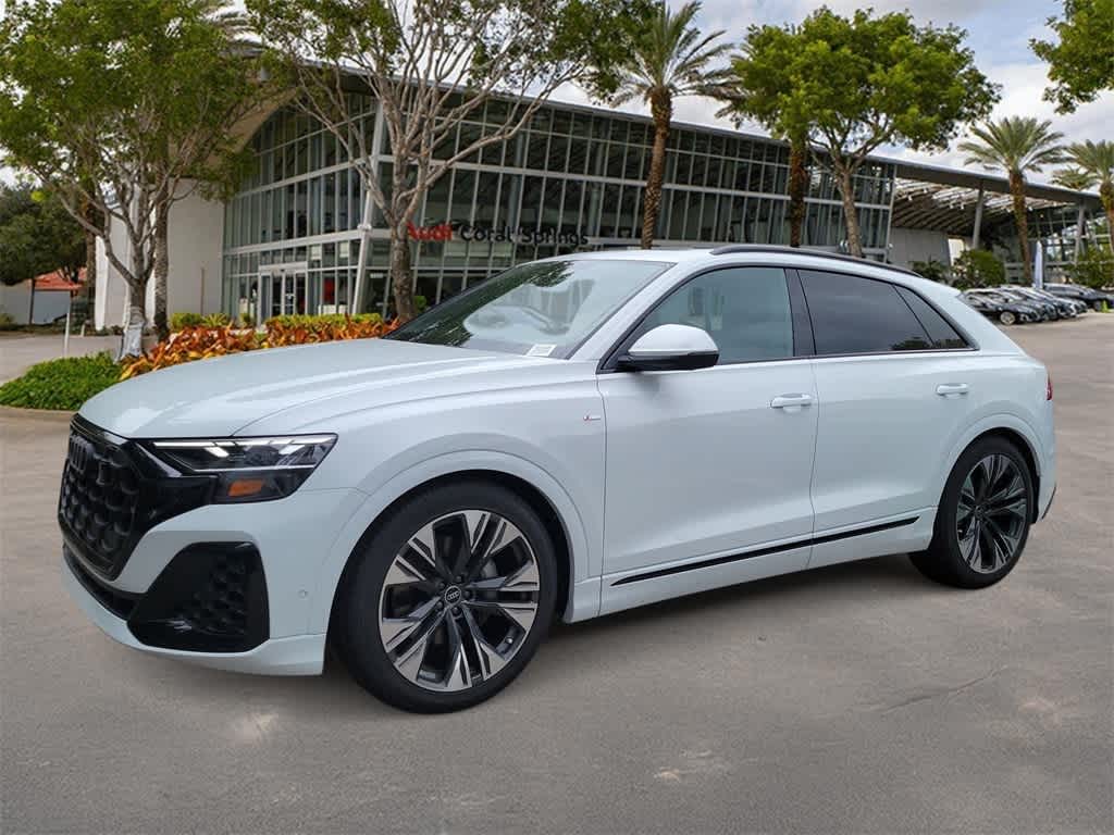 Thumbnail: 2026 Audi Q8 - 1