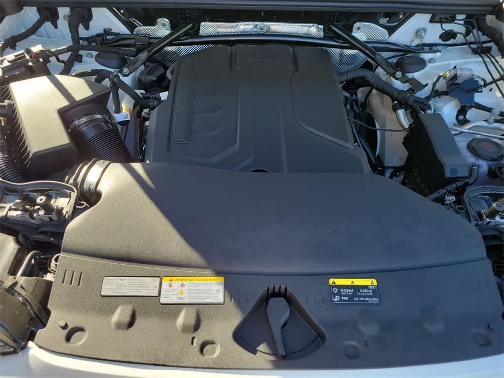 Thumbnail: 2025 Audi Q5 - 9