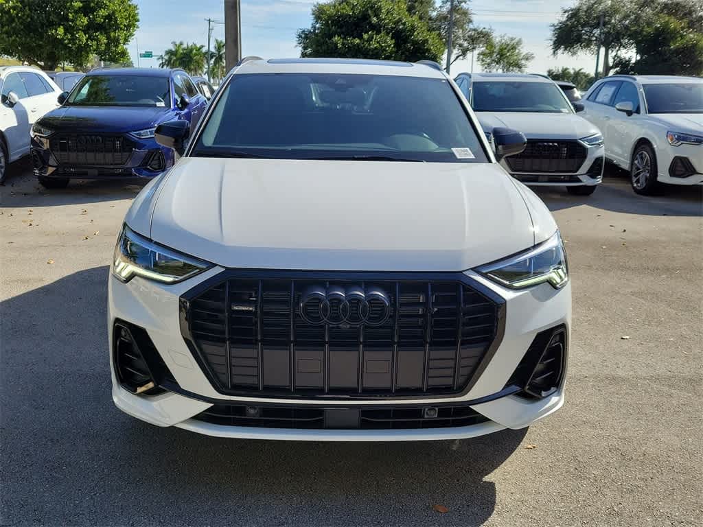 Thumbnail: 2025 Audi Q3 - 3