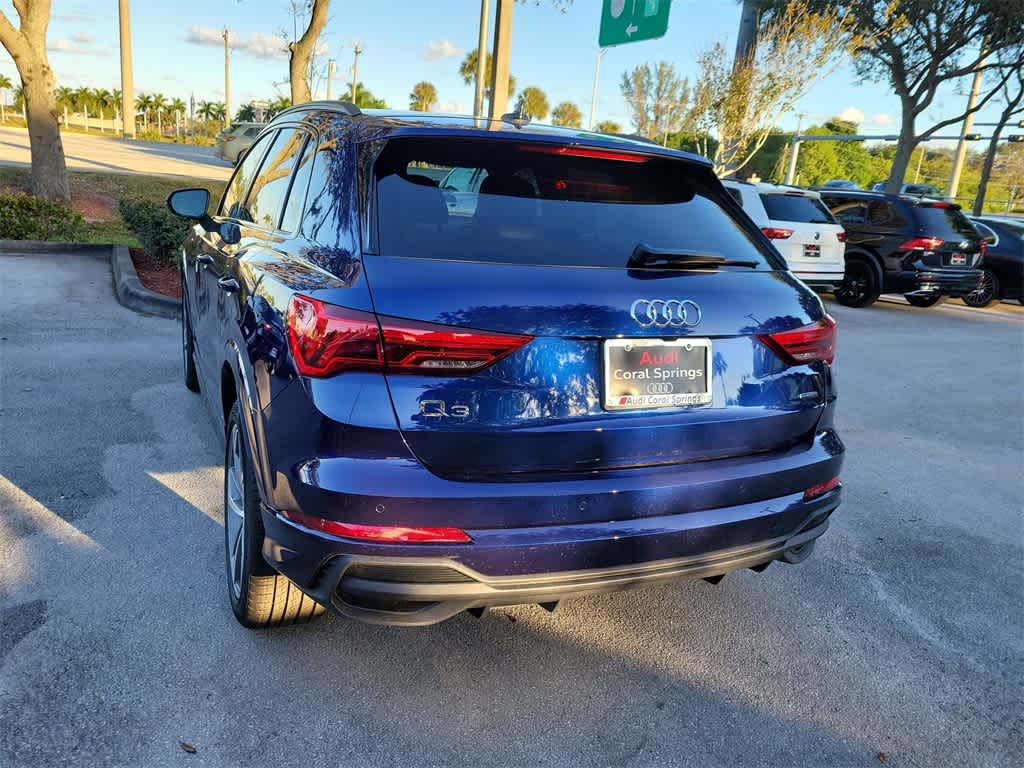 Thumbnail: 2025 Audi Q3 - 6