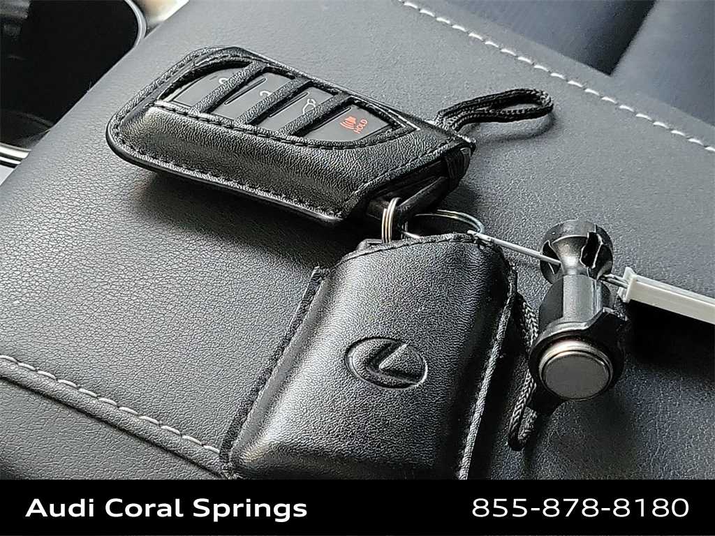 Thumbnail: 2023 Lexus RX - 28