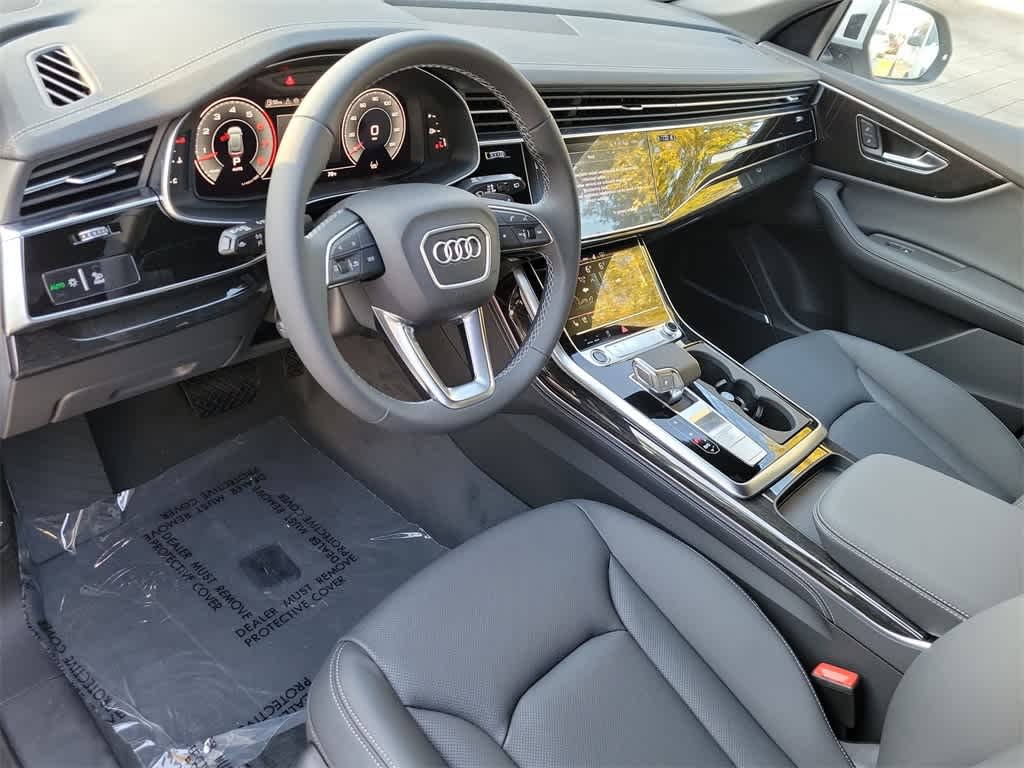 Thumbnail: 2026 Audi Q8 - 2