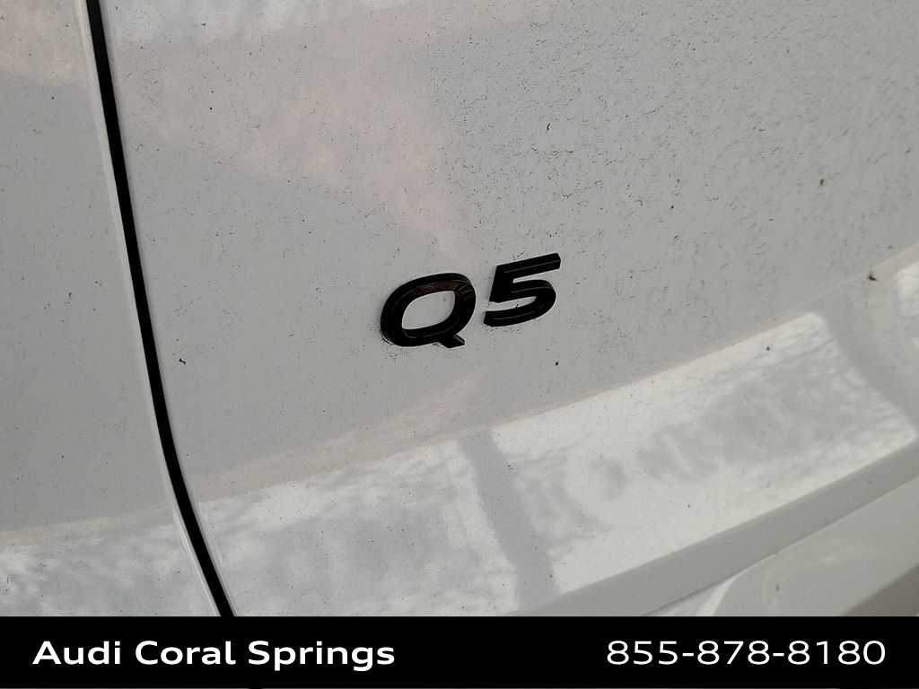 Thumbnail: 2025 Audi Q5 - 23