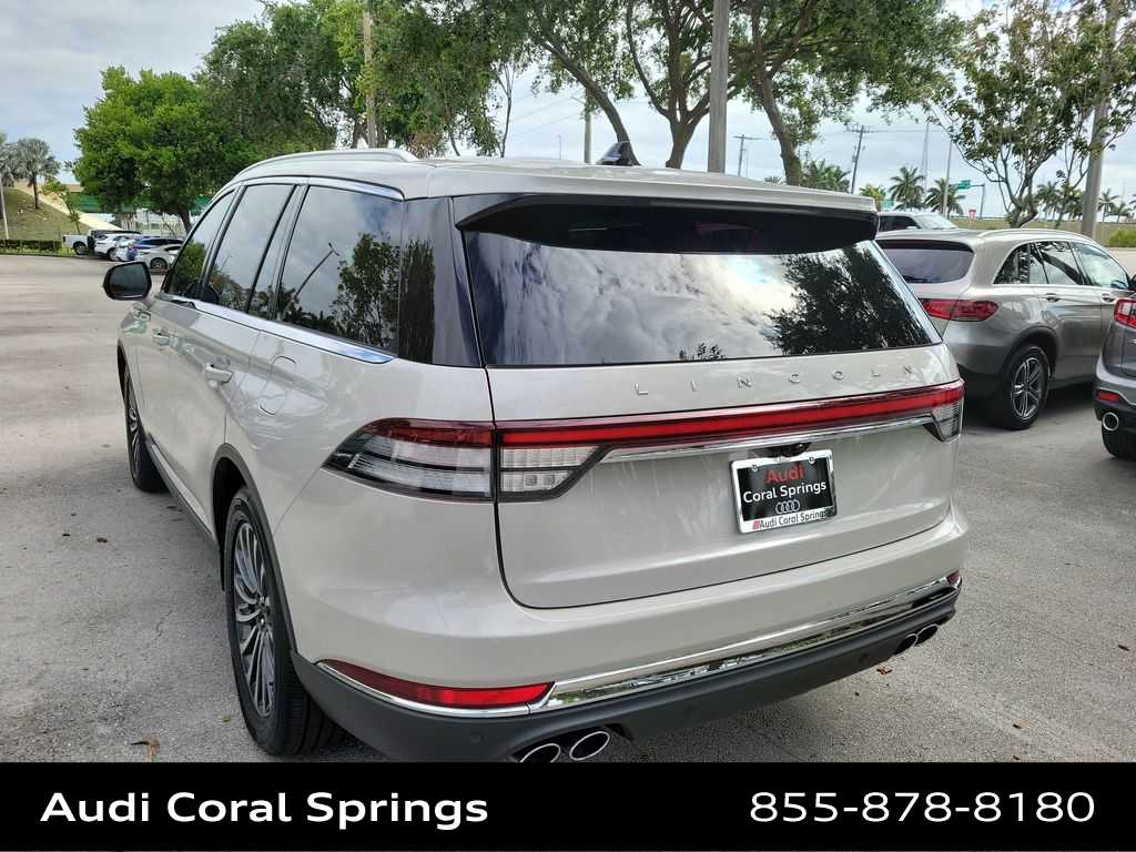 Thumbnail: 2023 Lincoln Aviator - 6