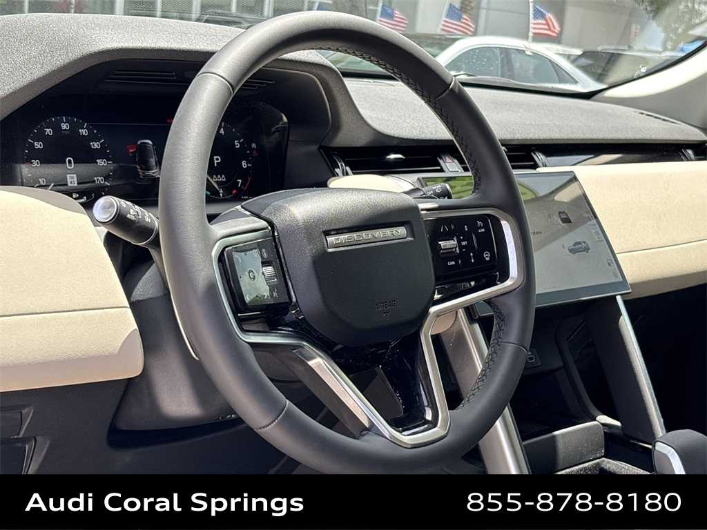 Thumbnail: 2024 Land Rover Discovery Sport - 29