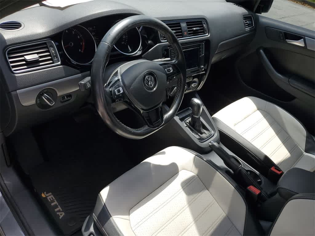 2016 Volkswagen Jetta Sport 10