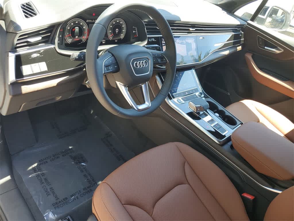 2025 Audi Q7 Premium Plus 10