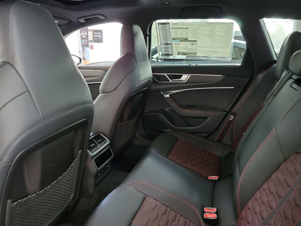 Thumbnail: 2026 Audi RS 6 - 12