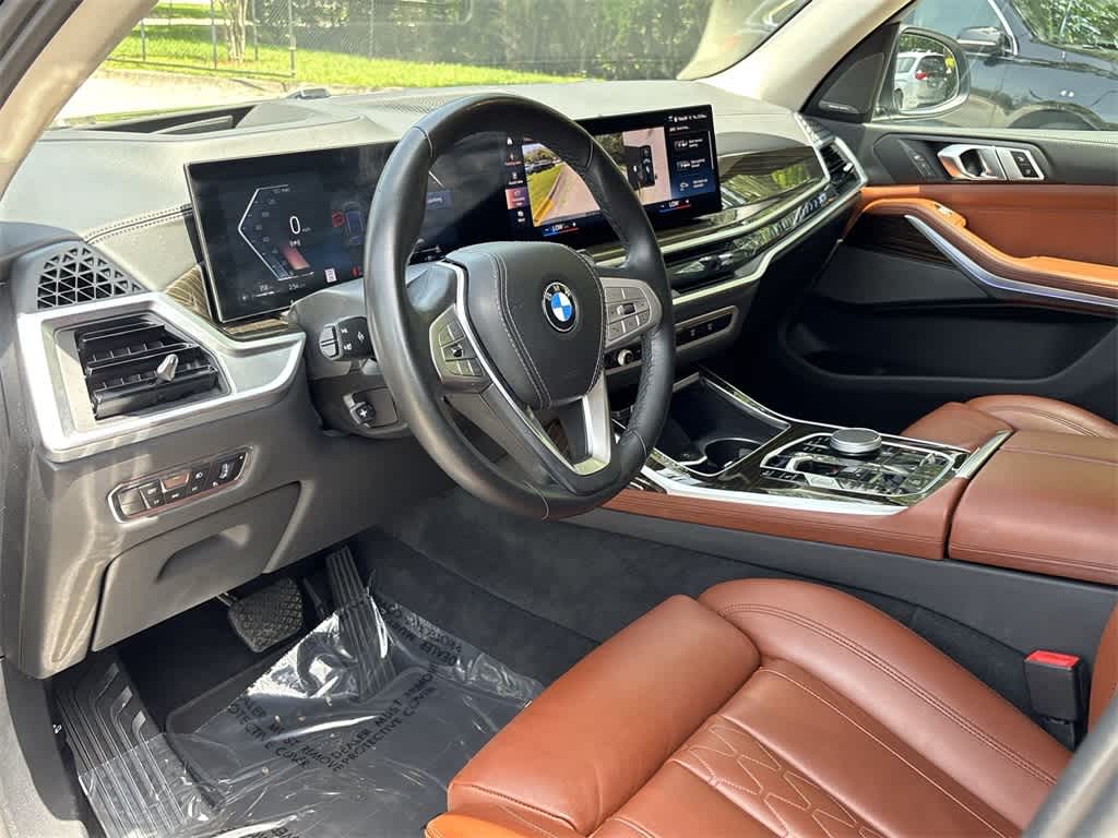2023 BMW X7 xDrive40i 16
