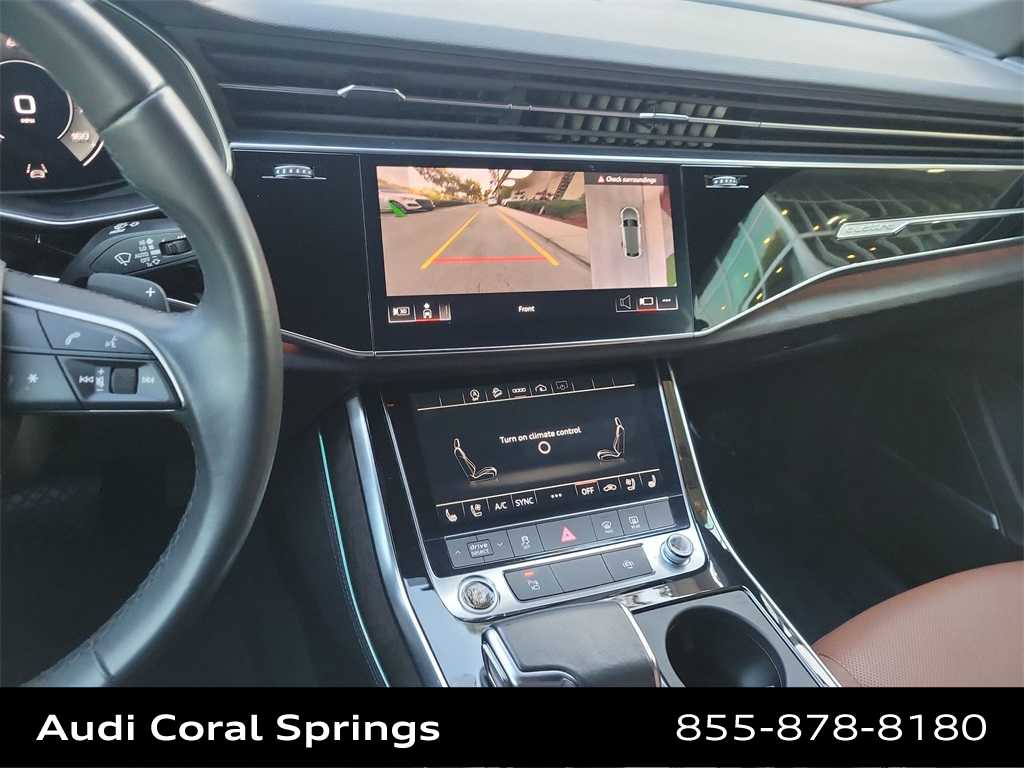 Thumbnail: 2022 Audi Q8 - 24