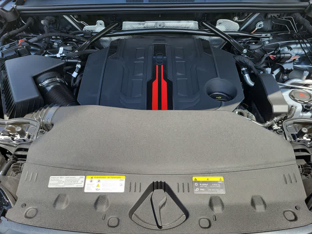 Thumbnail: 2026 Audi SQ5 - 17