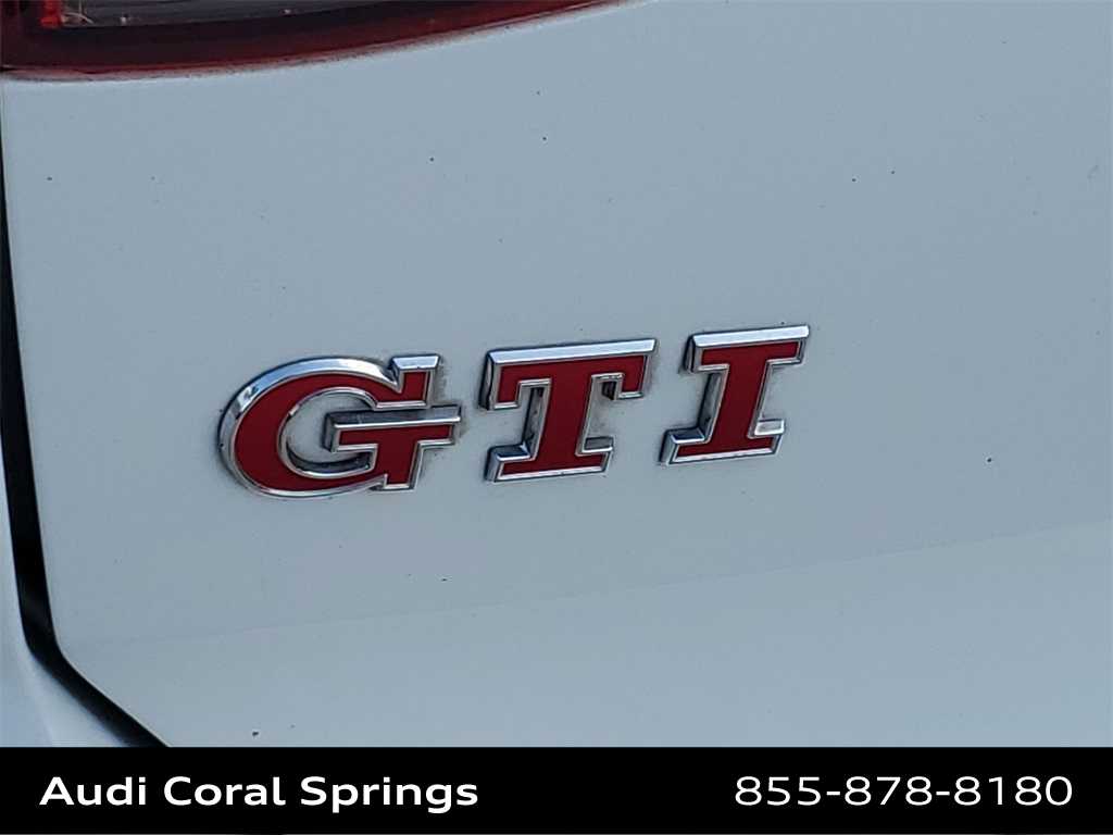 2016 Volkswagen Golf GTI Autobahn 15