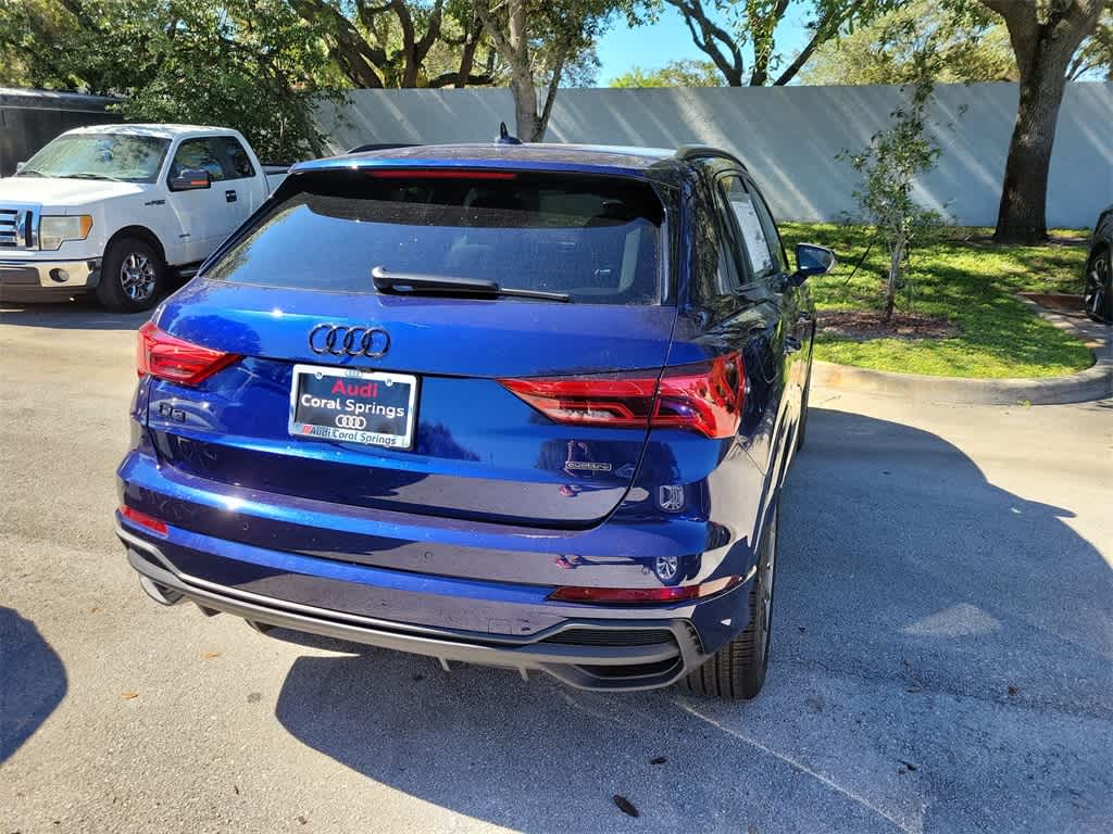 Thumbnail: 2025 Audi Q3 - 8