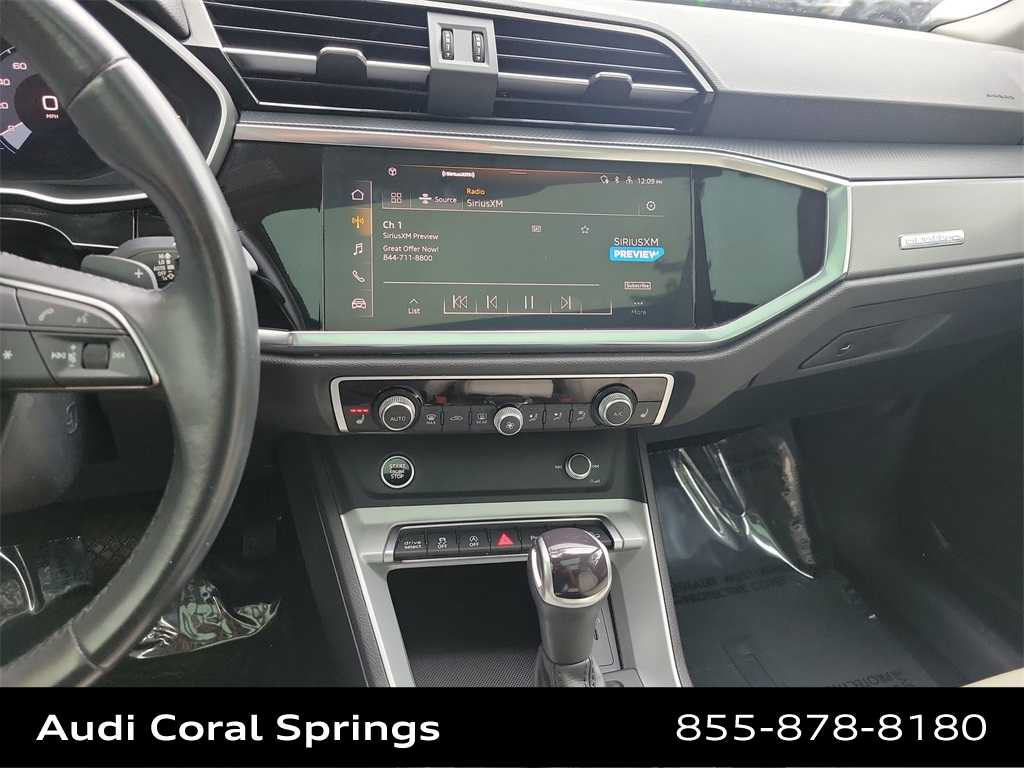 Thumbnail: 2023 Audi Q3 - 24