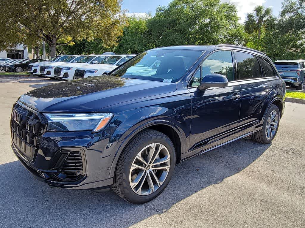 Thumbnail: 2026 Audi Q7 - 4