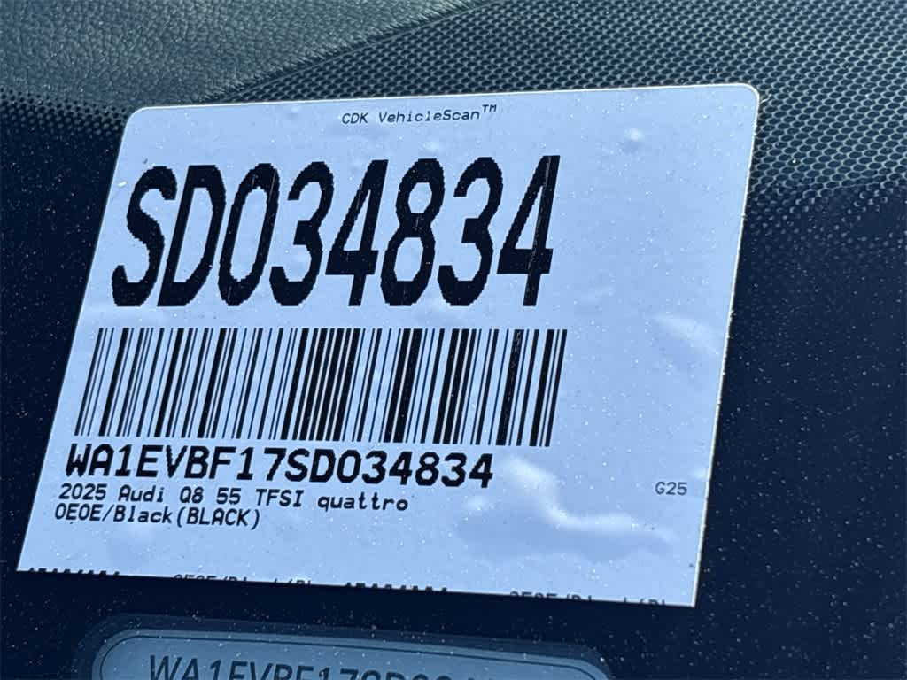 Thumbnail: 2025 Audi Q8 - 35