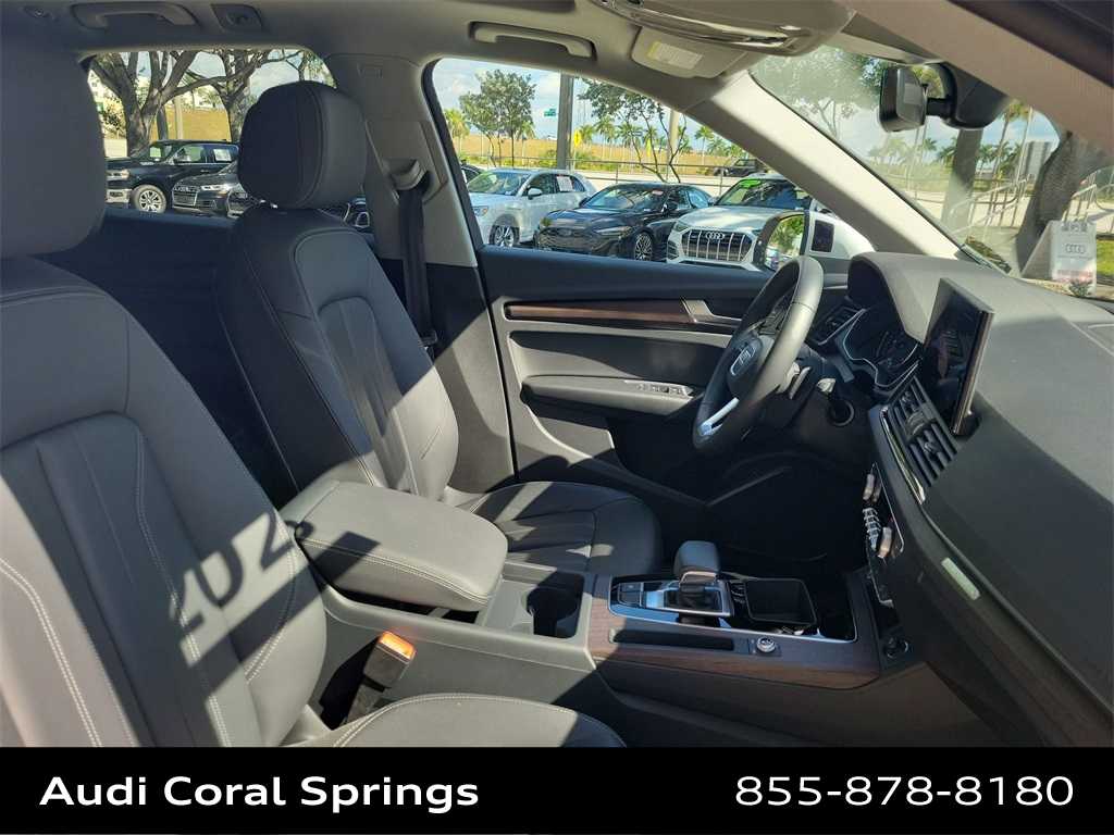 Thumbnail: 2023 Audi Q5 - 22