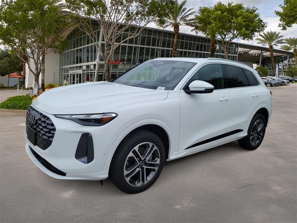 Thumbnail: 2025 Audi Q5 - 1