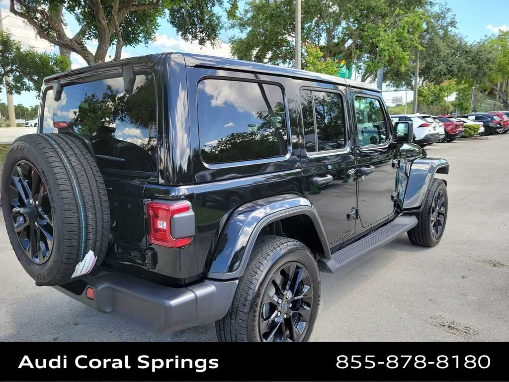 Thumbnail: 2025 Jeep Wrangler - 8