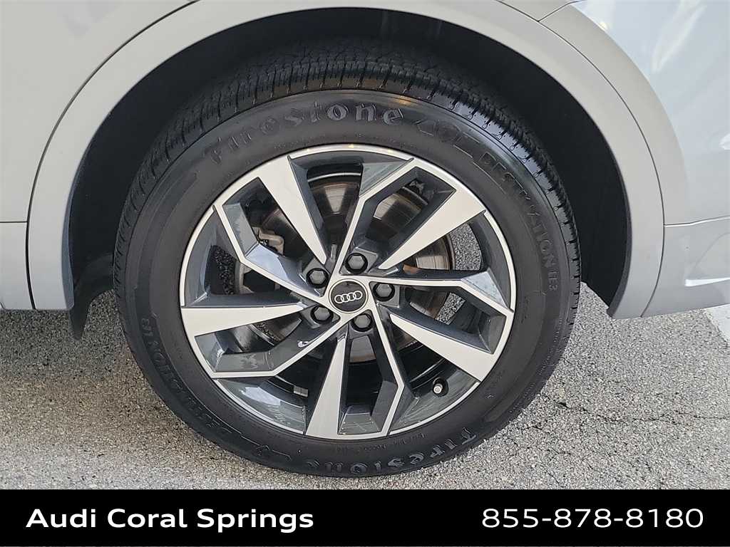 Thumbnail: 2022 Audi Q5 - 8