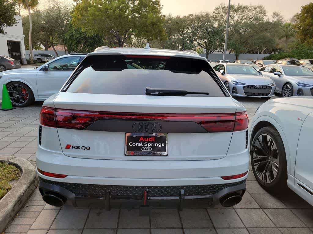 Thumbnail: 2026 Audi RS Q8 - 5