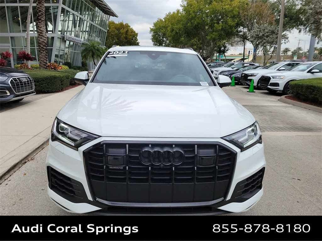 Thumbnail: 2023 Audi Q7 - 14