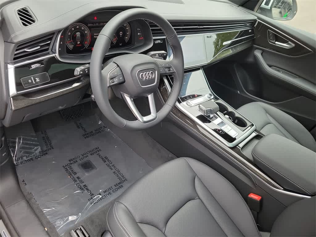 Thumbnail: 2026 Audi Q8 - 2