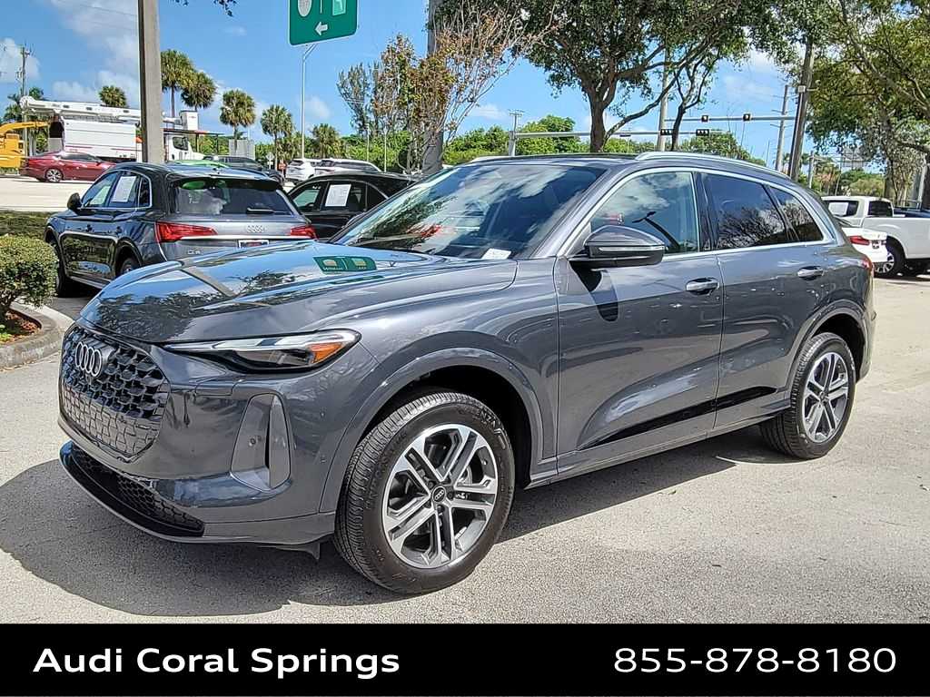 Thumbnail: 2025 Audi Q5 - 4