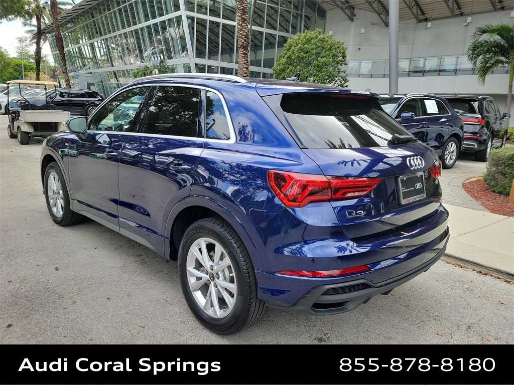 Thumbnail: 2025 Audi Q3 - 12