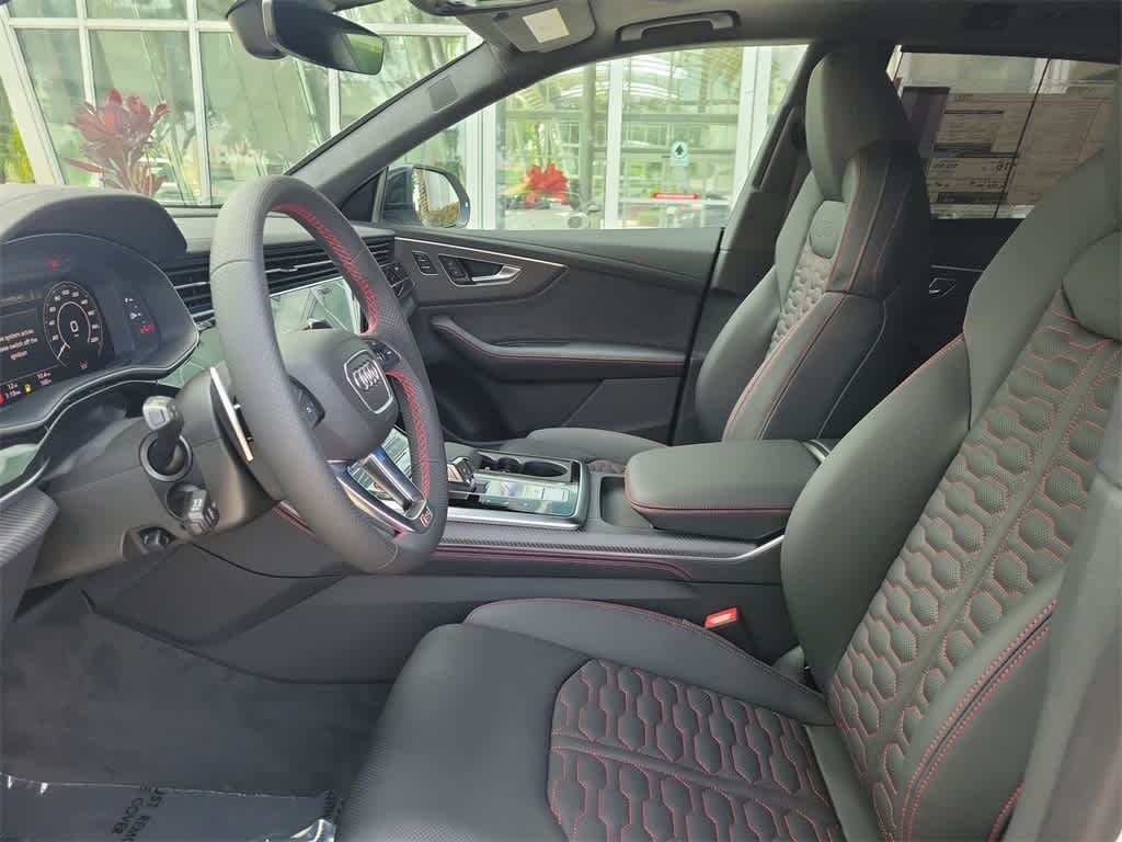 Thumbnail: 2025 Audi RS Q8 - 19