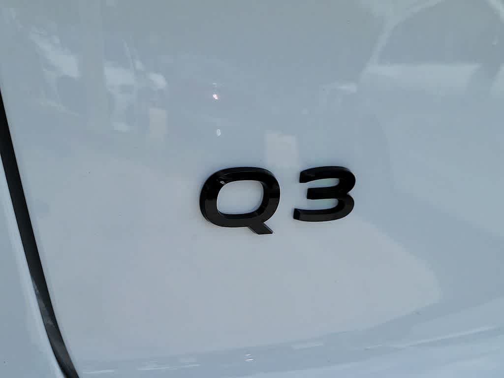 Thumbnail: 2026 Audi Q3 - 15