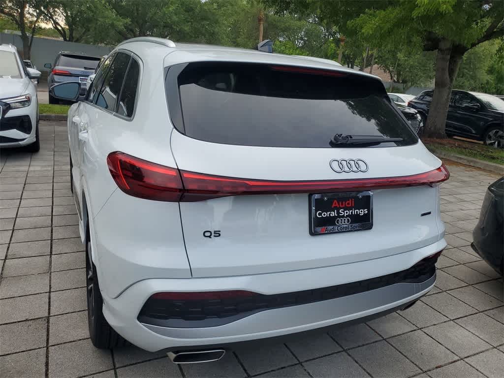 2025 Audi Q5 2.0T Premium Plus photo 4