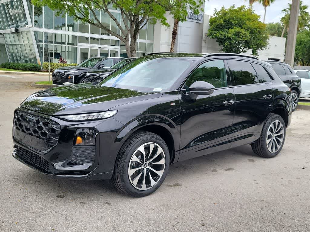 Thumbnail: 2026 Audi Q3 - 4
