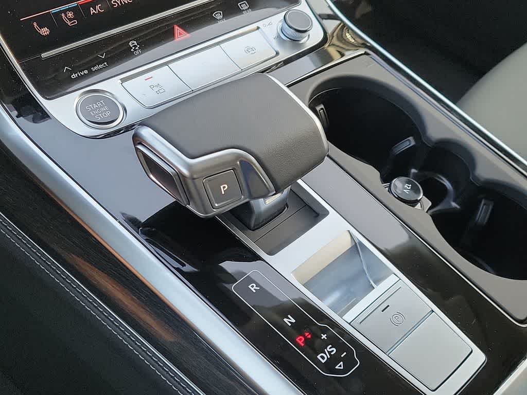 Thumbnail: 2026 Audi Q7 - 17