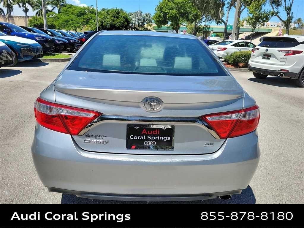 Thumbnail: 2016 Toyota Camry - 7