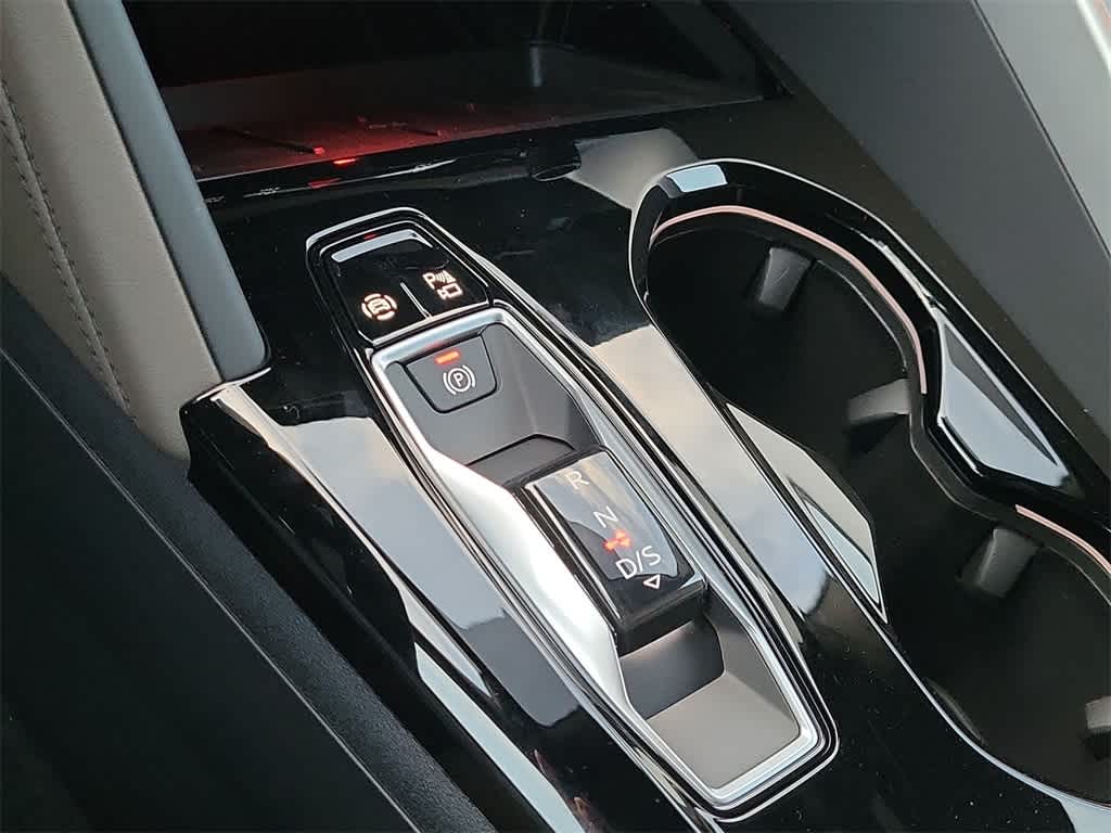 Thumbnail: 2025 Audi Q5 - 17