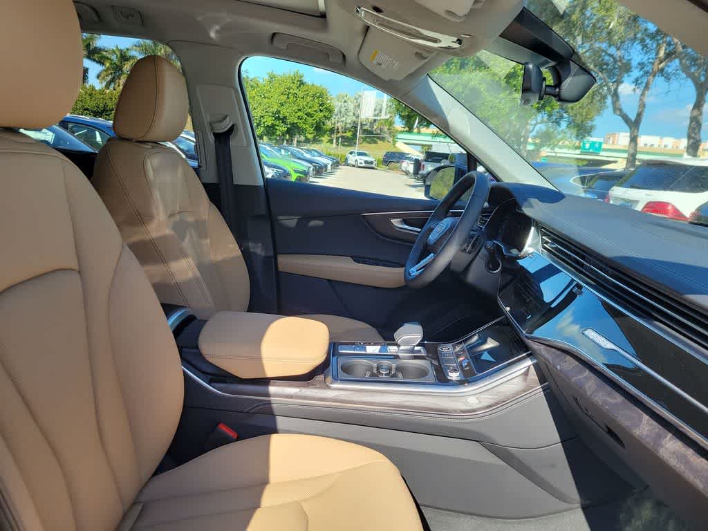 Thumbnail: 2026 Audi Q7 - 22