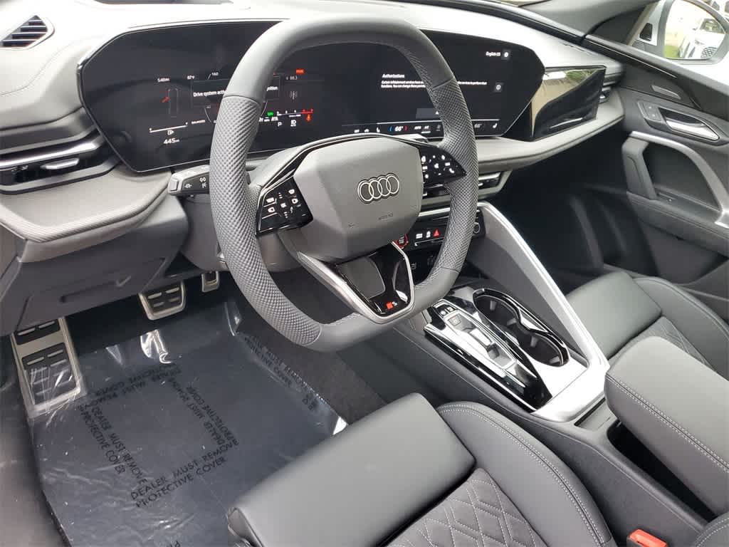 Thumbnail: 2025 Audi SQ5 - 10