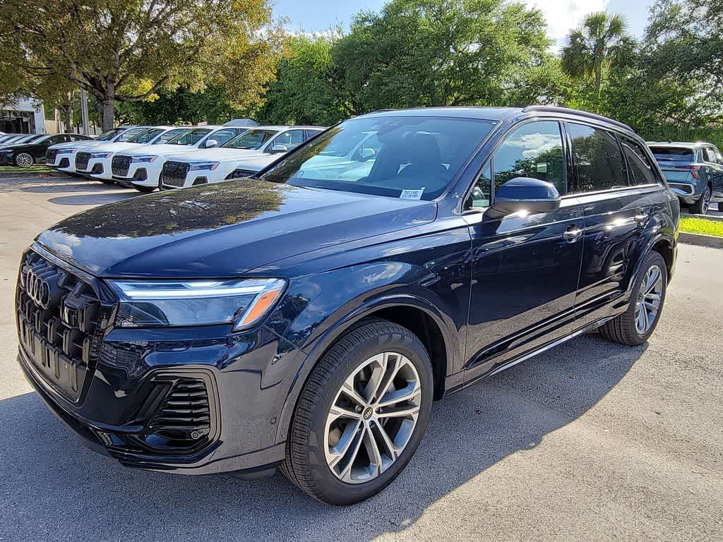 Thumbnail: 2026 Audi Q7 - 14