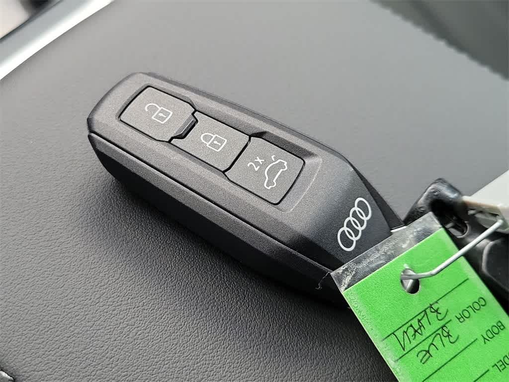 Thumbnail: 2025 Audi Q5 - 20