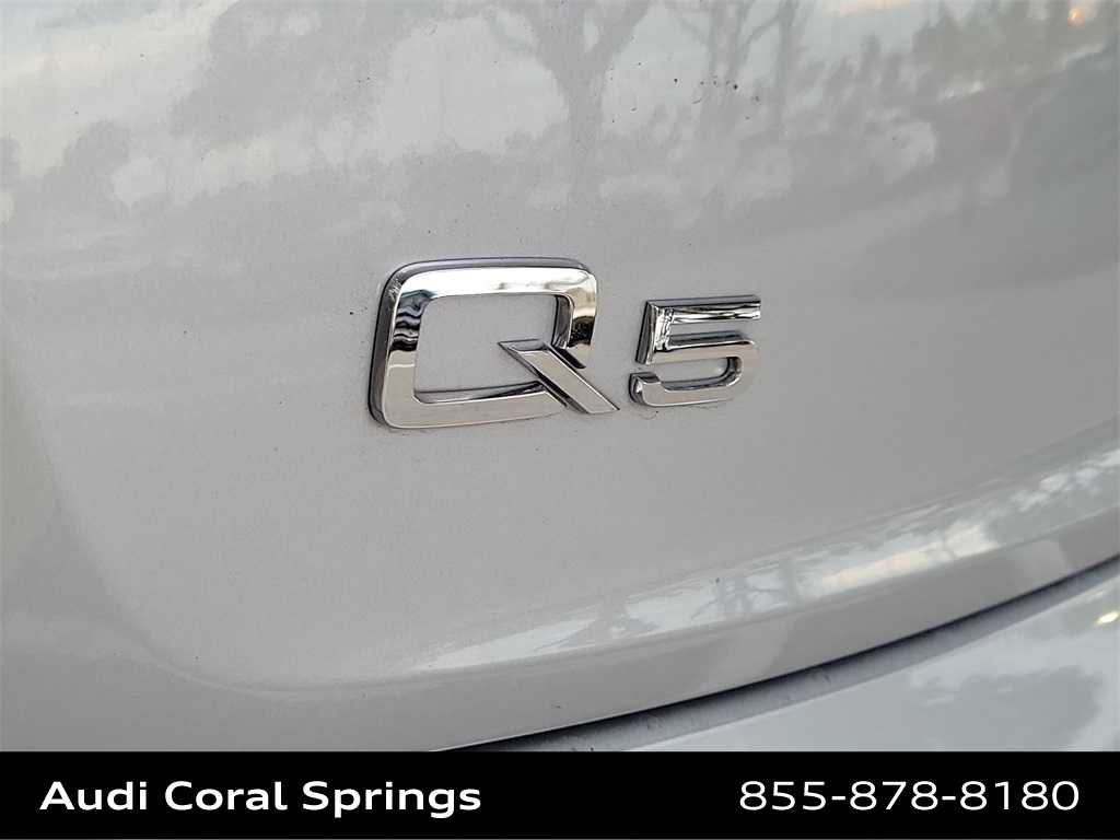 Thumbnail: 2022 Audi Q5 - 7