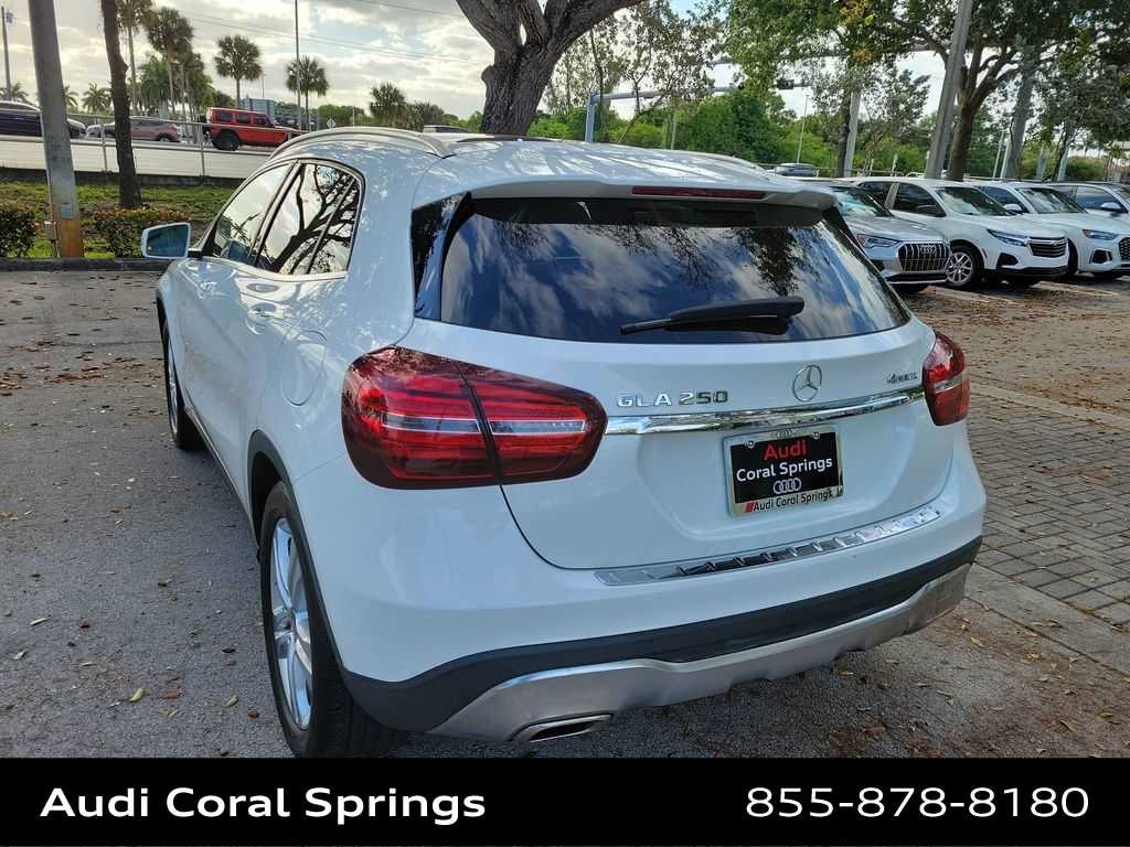 Thumbnail: 2020 Mercedes-Benz GLA - 12