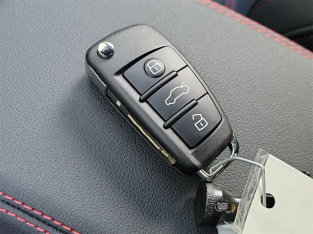 Thumbnail: 2025 Audi Q3 - 20