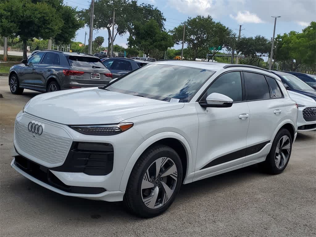 2025 Audi Q6 e-tron Premium Plus 4