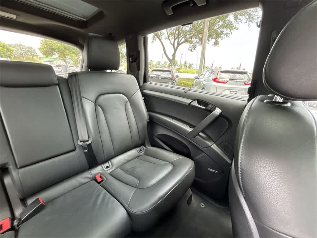 2015 Audi Q7 Prestige 12