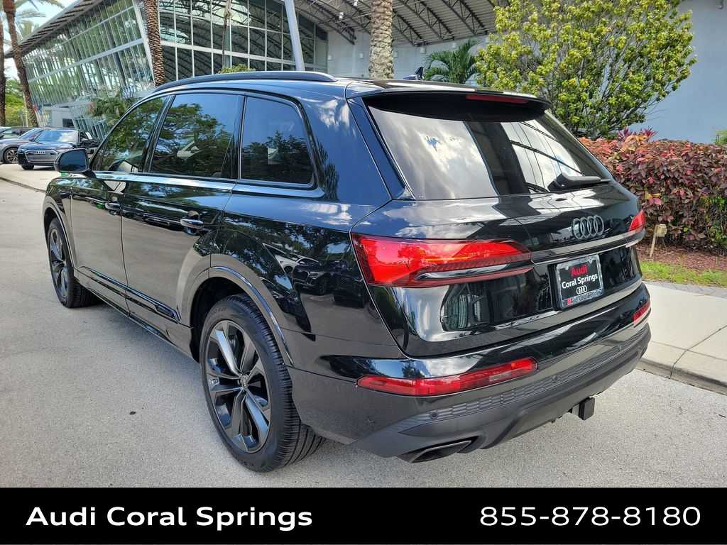 Thumbnail: 2025 Audi Q7 - 6