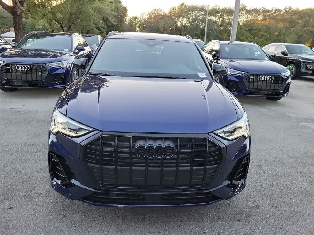 Thumbnail: 2025 Audi Q3 - 14