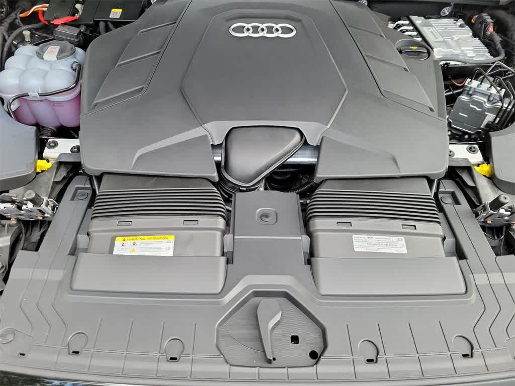 Thumbnail: 2026 Audi Q8 - 17