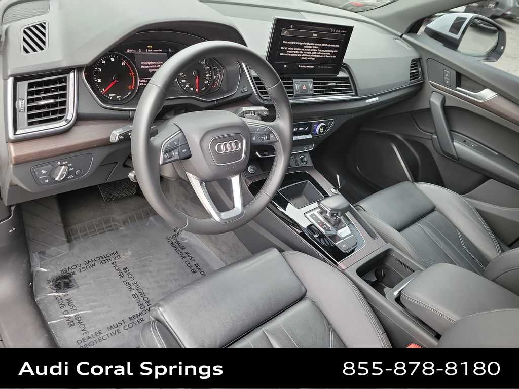 Thumbnail: 2021 Audi Q5 - 10